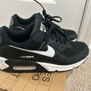 Nike Air Max 90 with Box